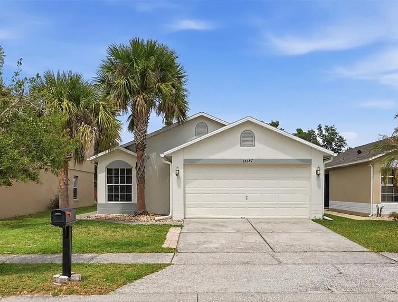 3 bed, $2,699 — Photo 1