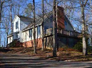 275 Four Oaks Ln, Spartanburg, SC 29302