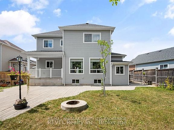 3rd image of 1018 Kerby St