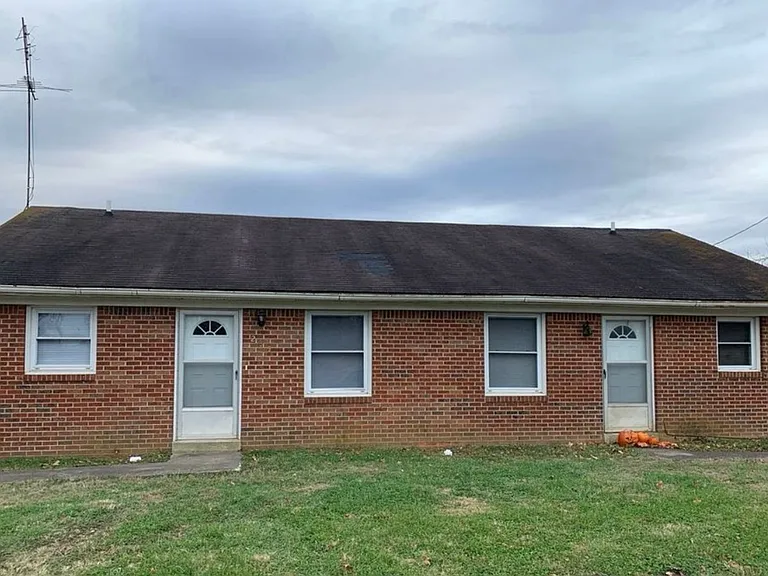 205 McCormick Saint McCormick Dr #B — Photo 1