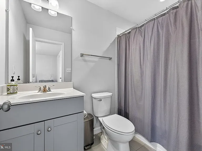 159 Presidents Pointe Ave #159 — Photo 17