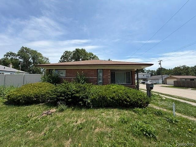 1st image of 24502 Tuscany Ave