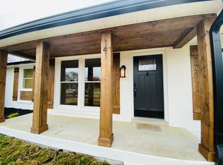 141 Wessington Pl, Hendersonville, TN 37075