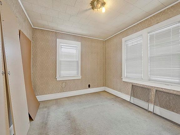 4th image of 91-15 106th Ave