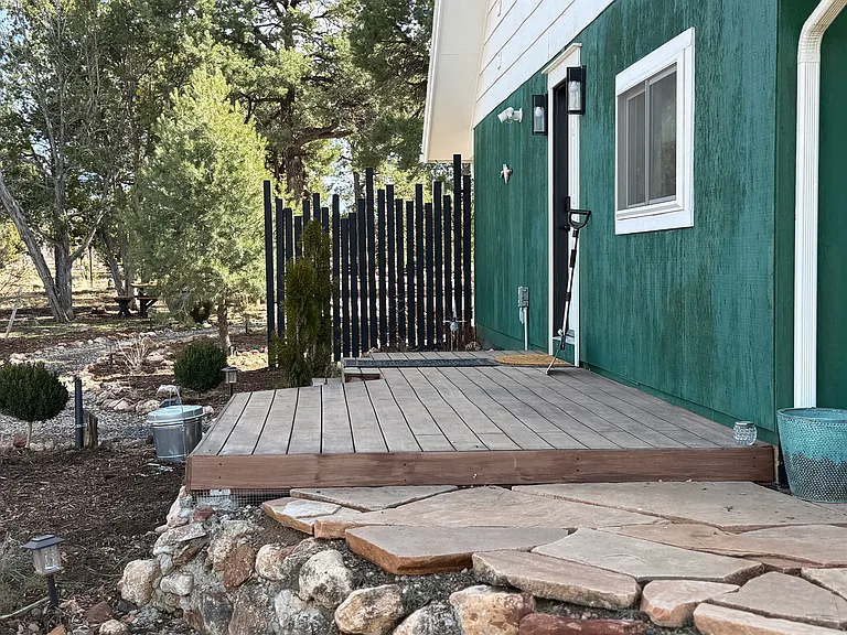 N Cosnino Rd — Photo 23