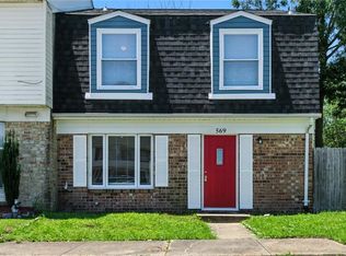 569 Chancery Ln, Virginia Beach, VA 23452