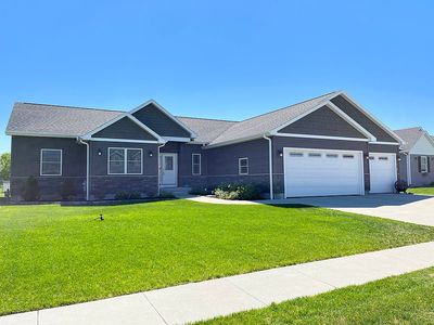 1504 Woods Ave, Camanche, IA, 52730