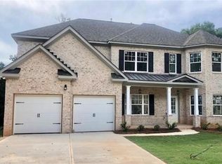 2033 Broadmoor Way, Fairburn, GA 30213