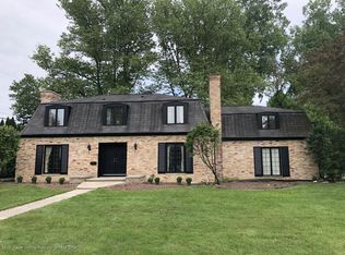 1052 Walbridge Dr, East Lansing, MI 48823