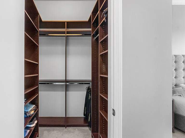 2640 Lake Shore Dr #2215 — Photo 20