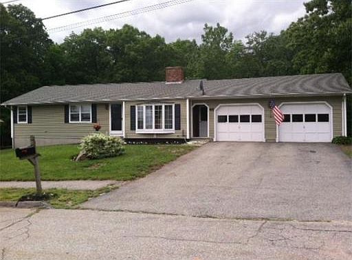2nd image of 46 Lorna Dr