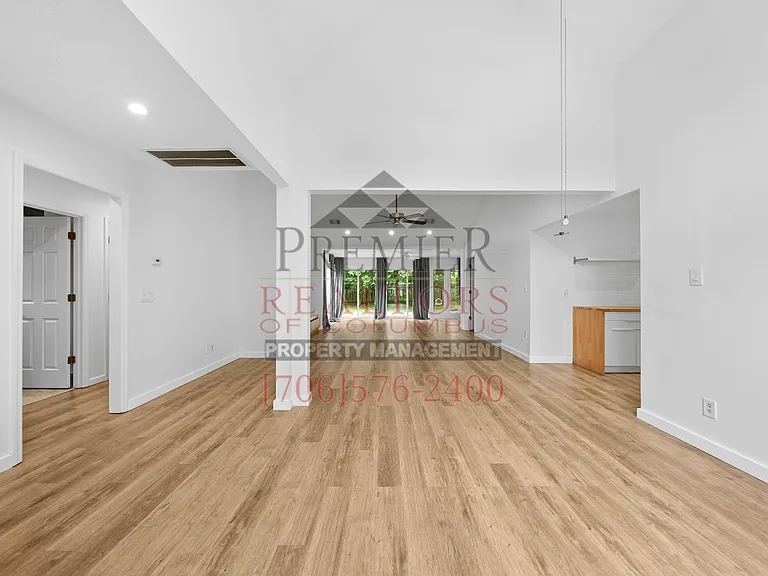 2250 Rock Springs Ct — Photo 11