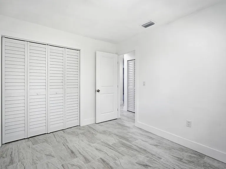 7309 N Hutton Pl #D — Photo 18