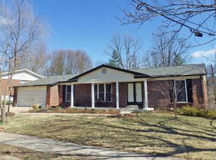 4565 Towne Centre Dr, Saint Louis, MO 63128
