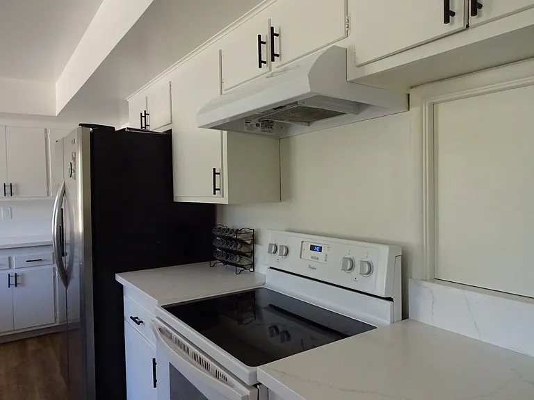 943 Oak Ave — Photo 41