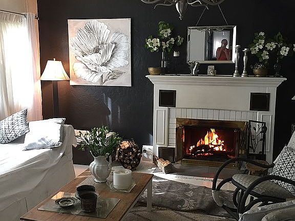 fire place with fan system 