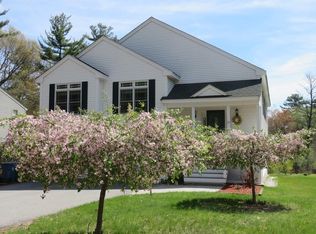 39 Riverdale Rd, Billerica, MA 01821