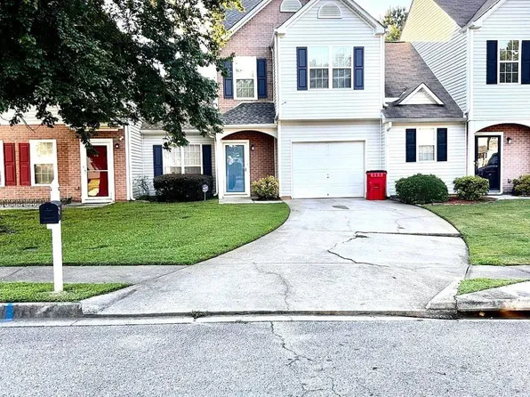 6701 Teresa Ln, Rex, GA 30273