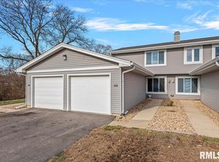 108 Brookside Pl, Springfield, IL 62704