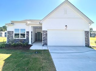 202 Miles Dr, Pikeville, NC 27863