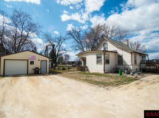 114 Hemlock Rd, Mankato, MN 56001