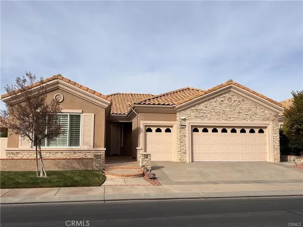 6329 Myrtle Beach Dr, Banning, CA 92220