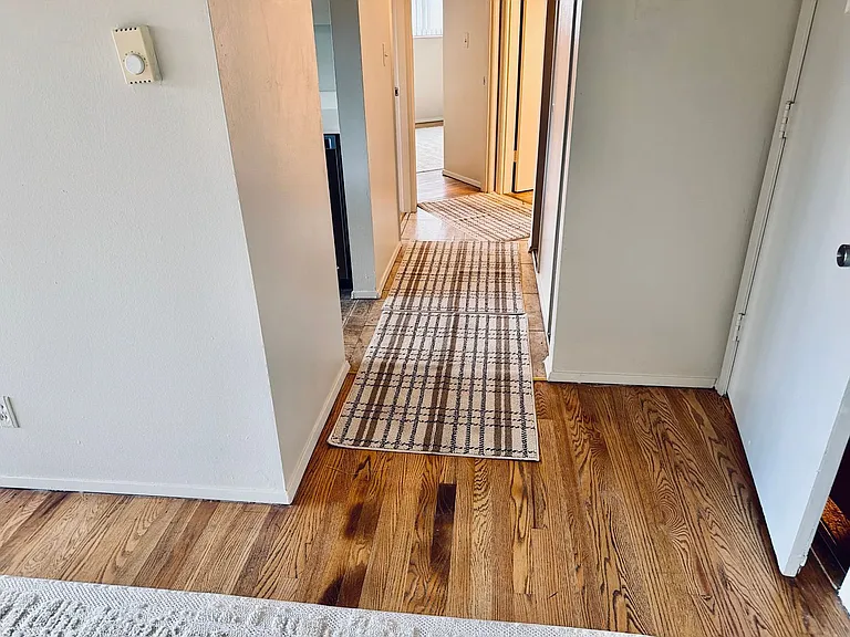 8401 Rainier Pl S — Photo 7