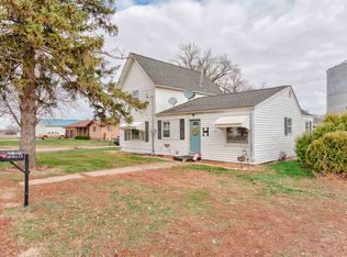 140 Highway 4, Estherville, IA 51334