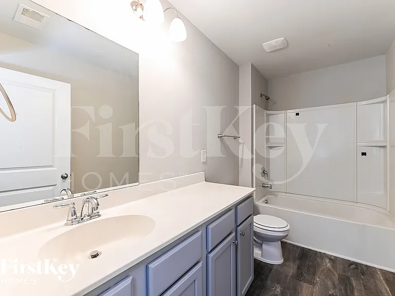 301 Mincy St — Photo 12