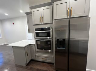 4819 Main St #201, Skokie, IL 60077