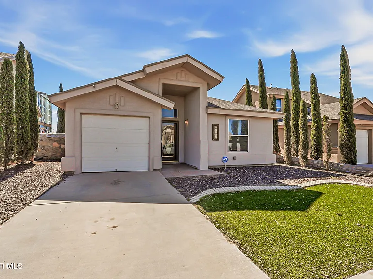 12928 Alfredo Apodaca — Photo 2