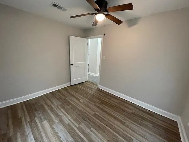 1045 Ayers St — Photo 10