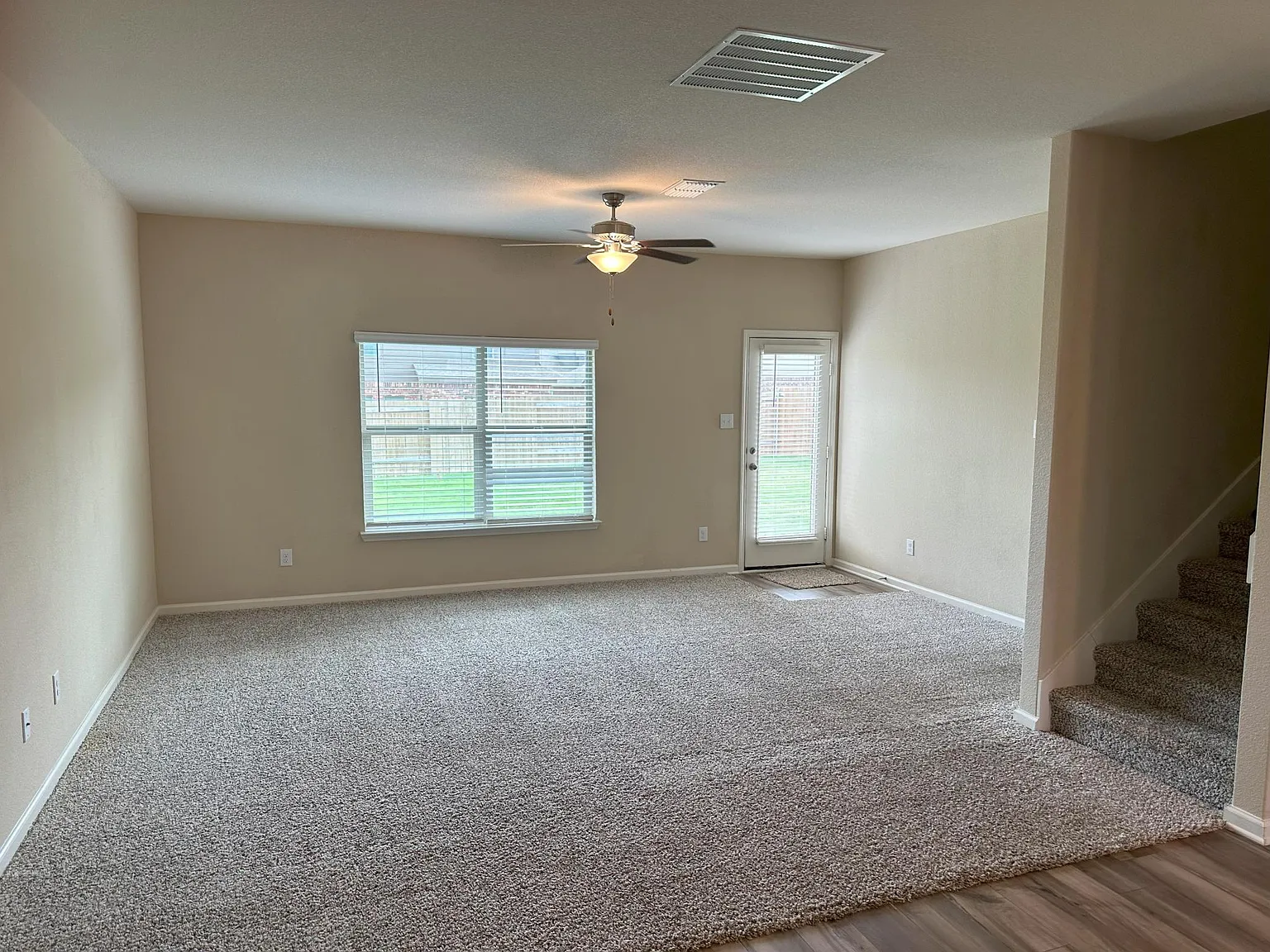 236 Elam Dr — Photo 3