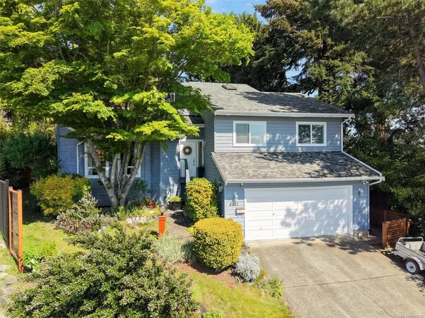 4211 Leaf Hill Grn, Saanich, BC V8X 4X8