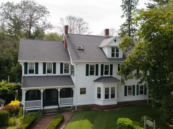 157 Perryville Rd, Rehoboth, MA 02769