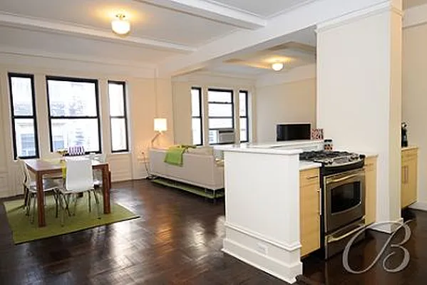 Rented by Bellmarc Realty | media 7