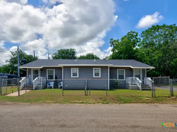 504 Shannon Ave #502, Seguin, TX 78155