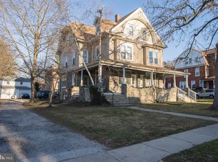 120 Walnut Ave APT 2, Ardmore, PA 19003