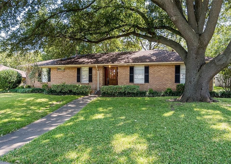 1st image of 1309 Williams Cir