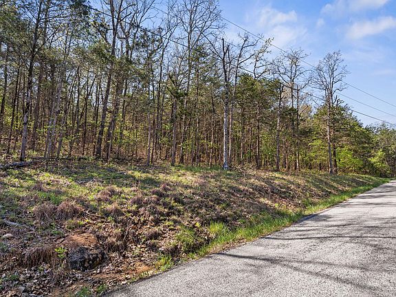 2nd image of Tbd Everest Road