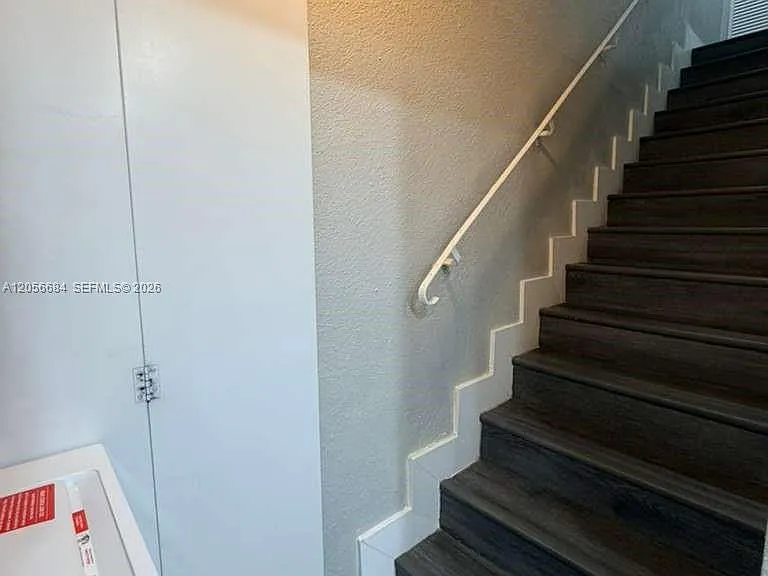 1500 NE 151st St #104 — Photo 16