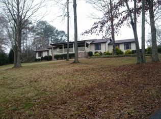 146 Wolfe St, Cohutta, GA 30710