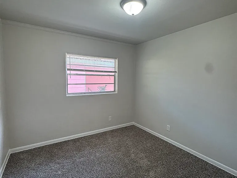 1204 Clay St — Photo 11