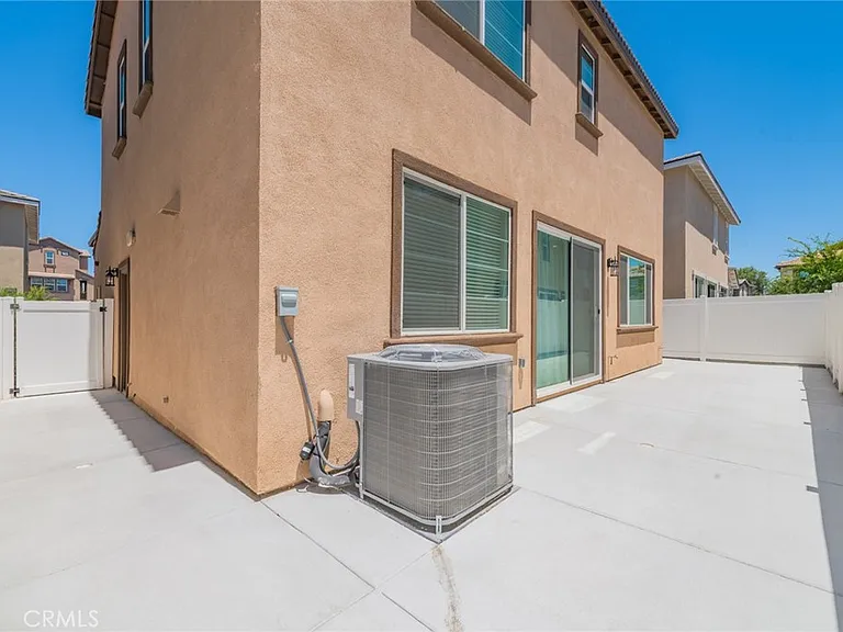 40277 Birchfield Dr — Photo 26