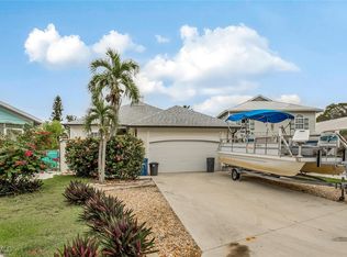 6062 Waterway Bay Dr, Fort Myers, FL 33908