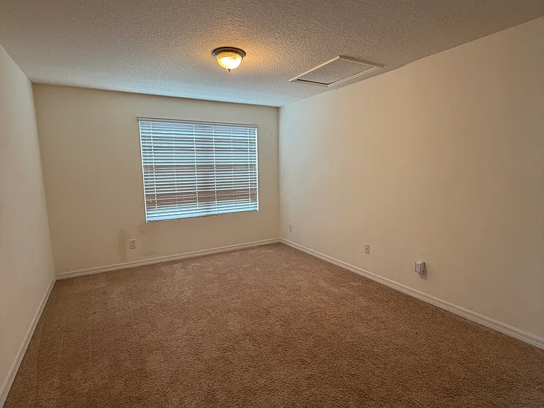 475 Merry Brook Cir — Photo 10
