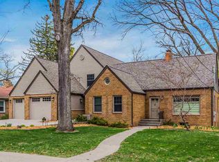 712 River St, Iowa City, IA 52246