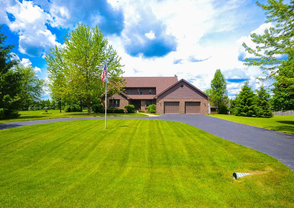1st image of 39958 N Bartlett Ln