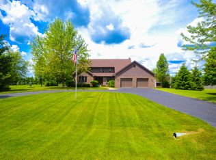 39958 N Bartlett Ln, Wadsworth, IL 60083