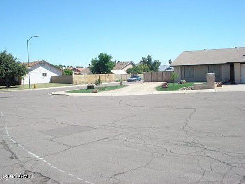 3rd image of 3160 W Meadow Dr